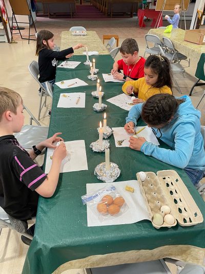 Students Creating Pysanky Eggs Students Creating Pysanky Eggs in class